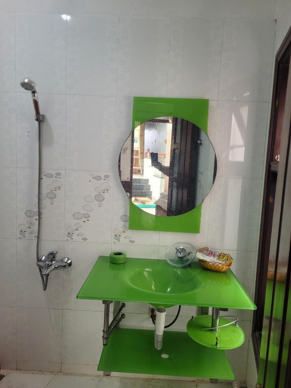 Hostel Ngoc Lien Tuy Hoa Exterior photo